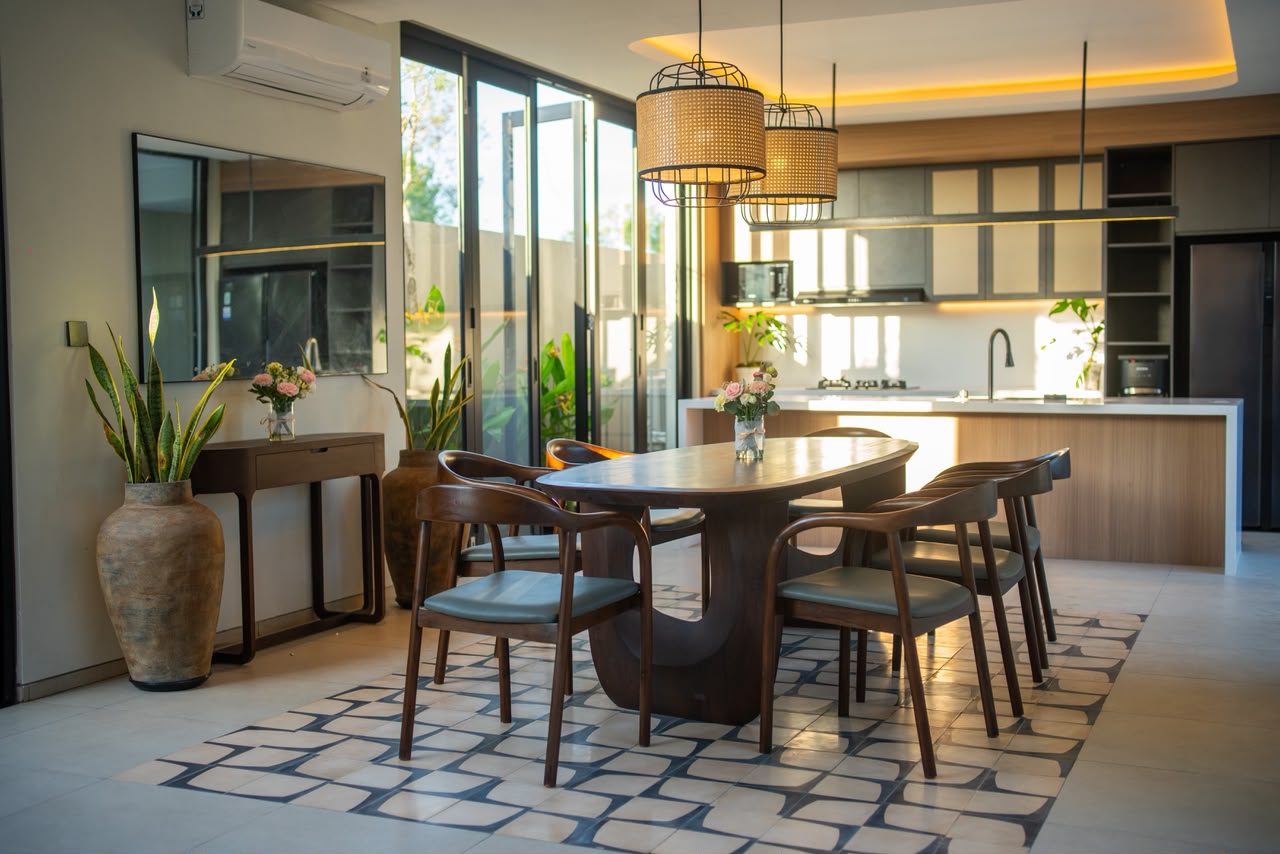 LUXURY MODERN VILLA WITH INDIAN OCEAN VIEW & GWK