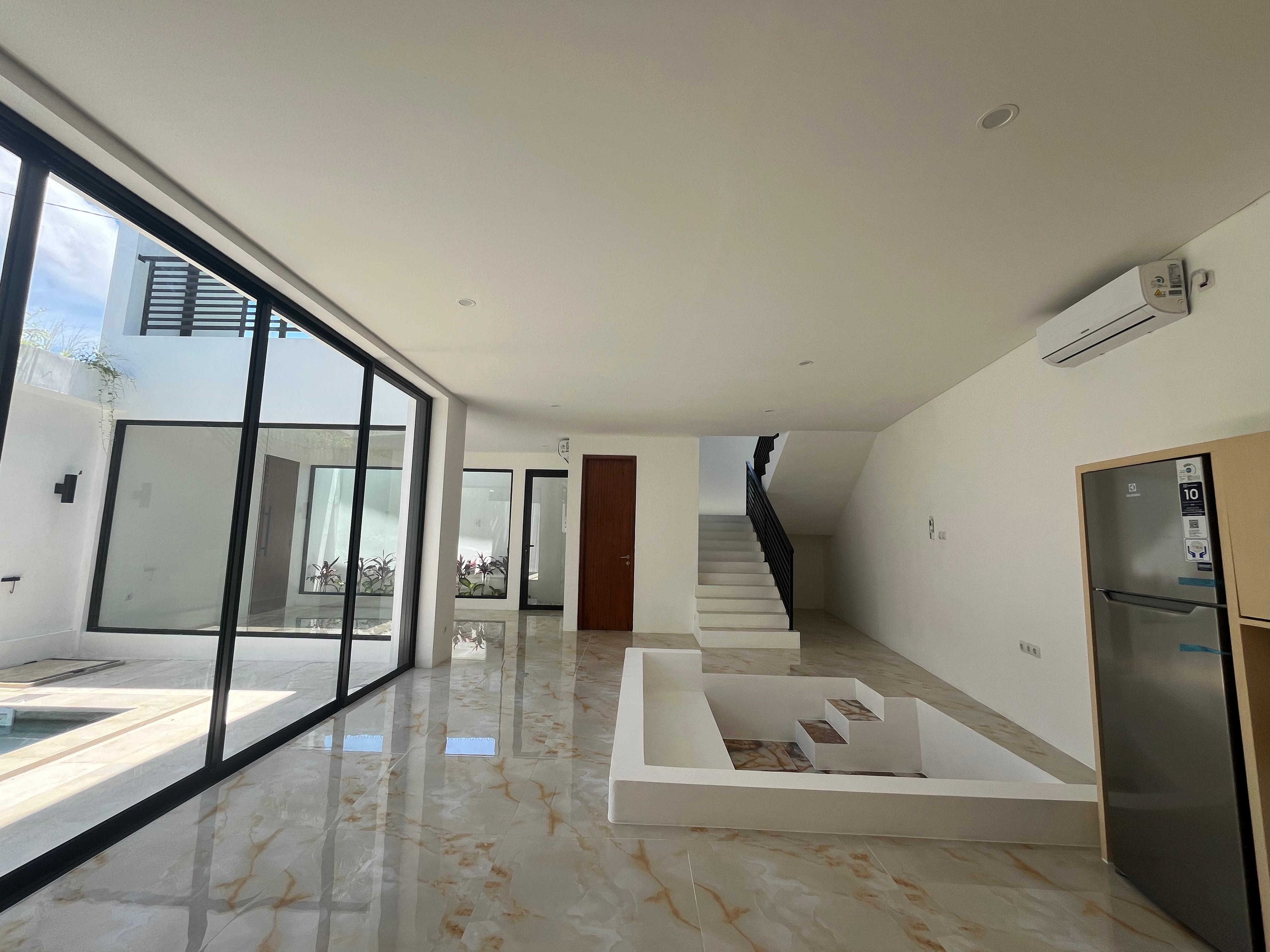 VILLA UNFURNISHED MODERN DI MUNGGU CEPAKA